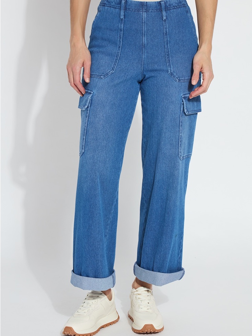 Lysse New York Scout High-Wais ted Cuffed Carg o Jean
